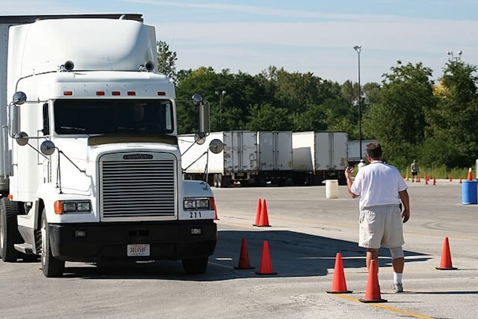 CDL training school and certification