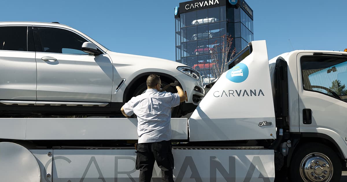 Online car sales and used vehicle logistics