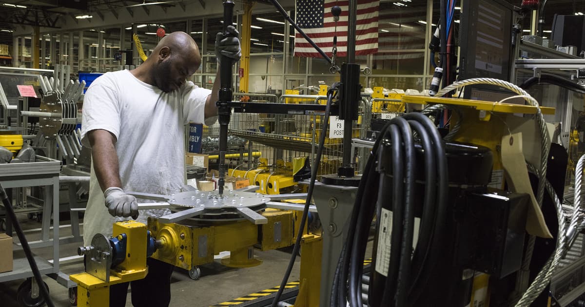Employment report and trucking jobs